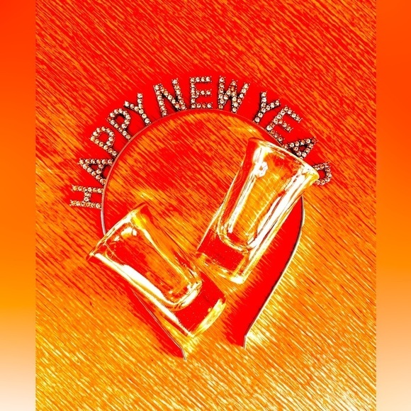 HAPPY NEW YEAR TIARA - Picture 11 of 14